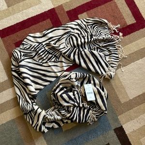 Brand new jaeger scarf